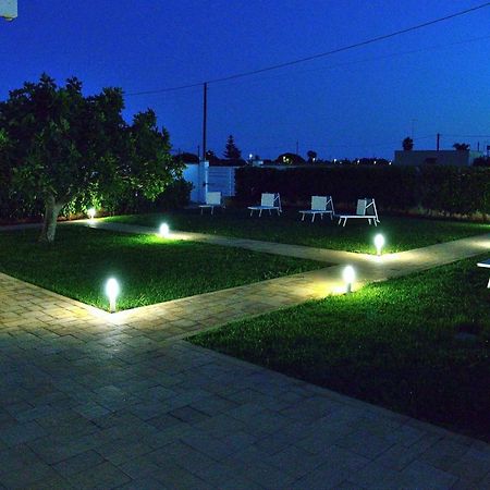 Bed and Breakfast Domus Terra Mare Torre San Giovanni Exterior foto