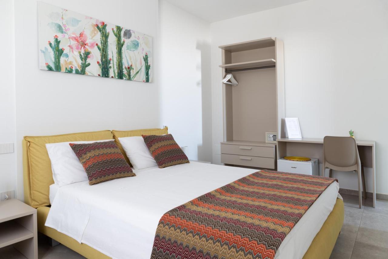 Bed and Breakfast Domus Terra Mare Torre San Giovanni Exterior foto