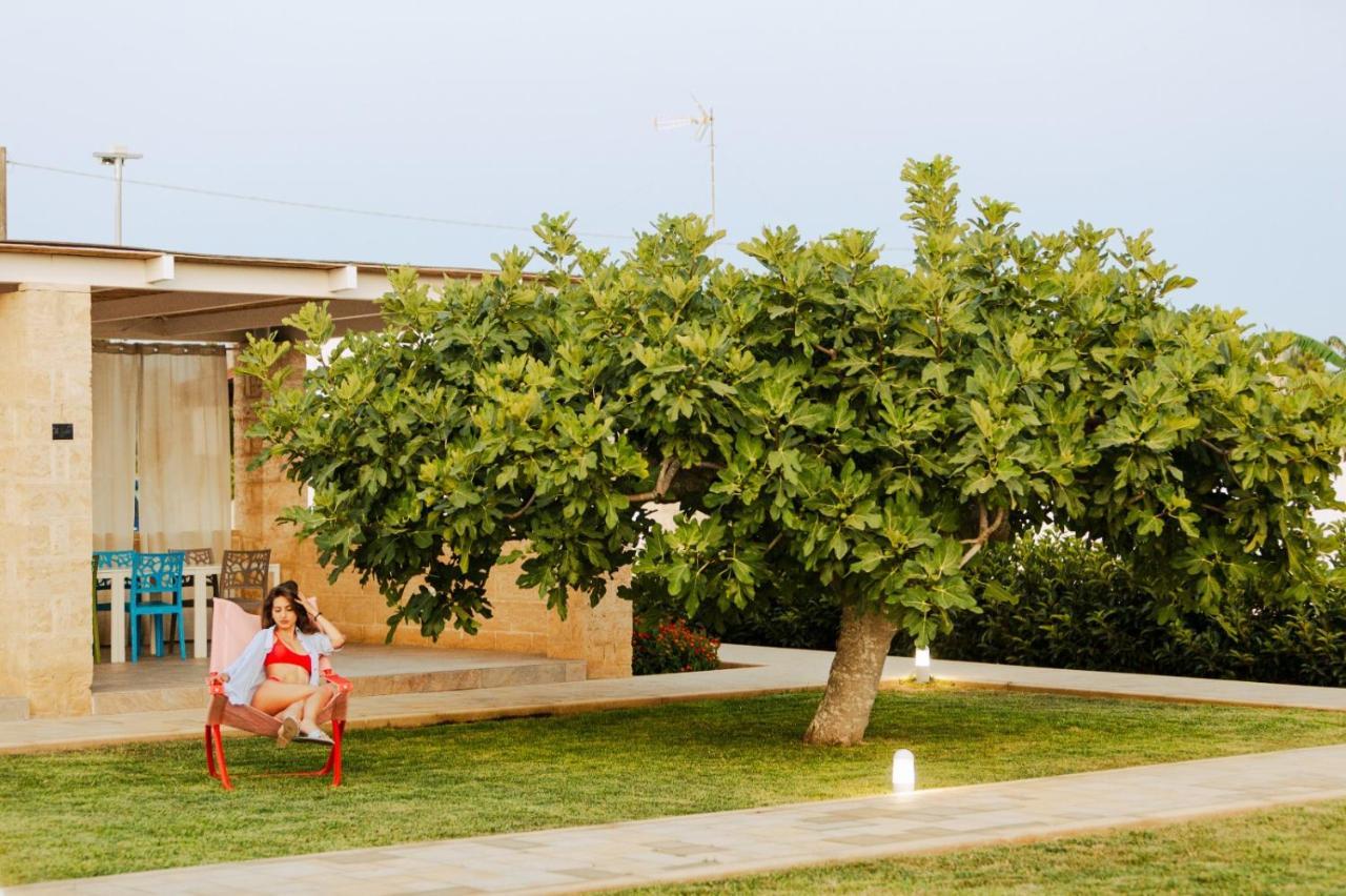 Bed and Breakfast Domus Terra Mare Torre San Giovanni Exterior foto