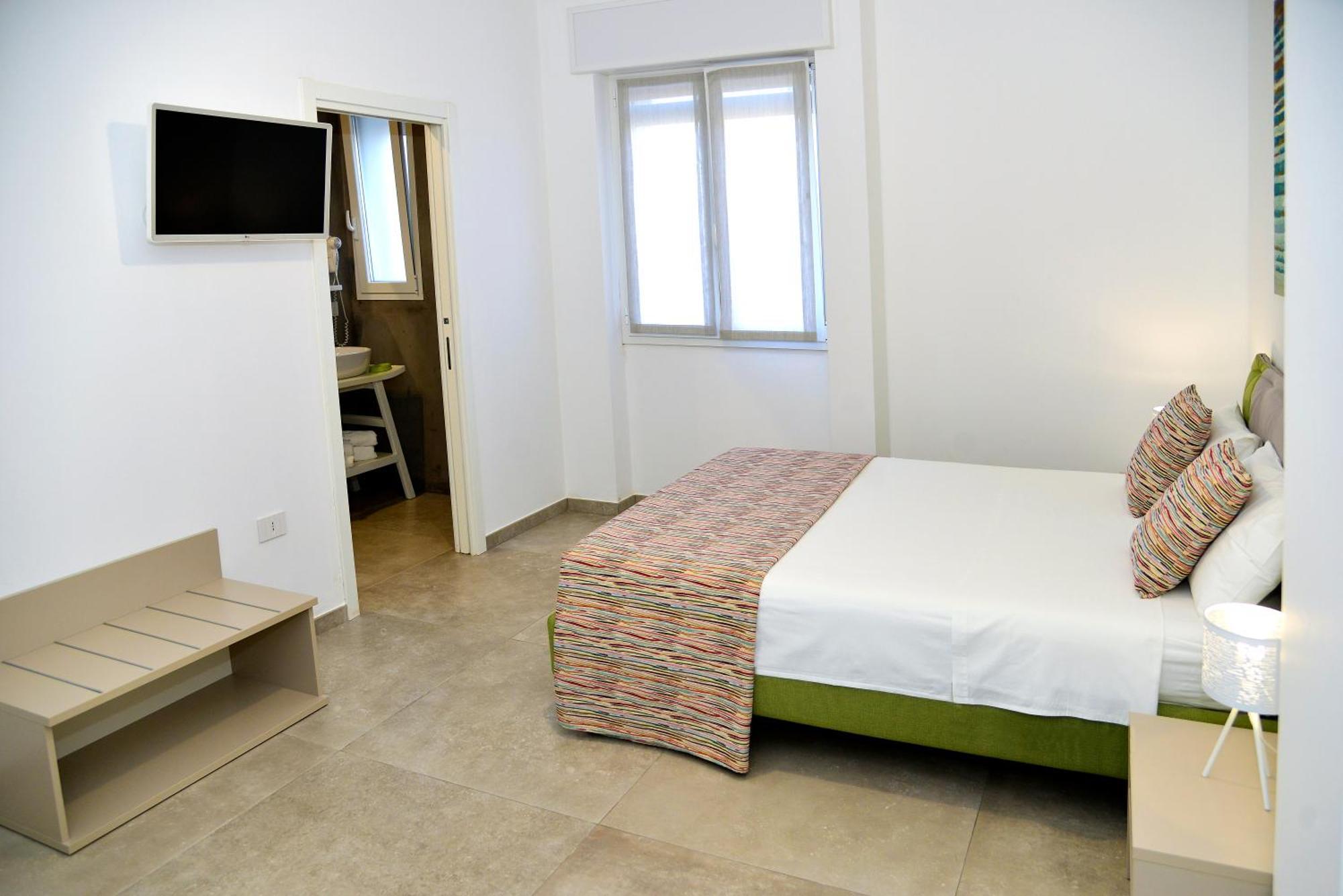 Bed and Breakfast Domus Terra Mare Torre San Giovanni Exterior foto