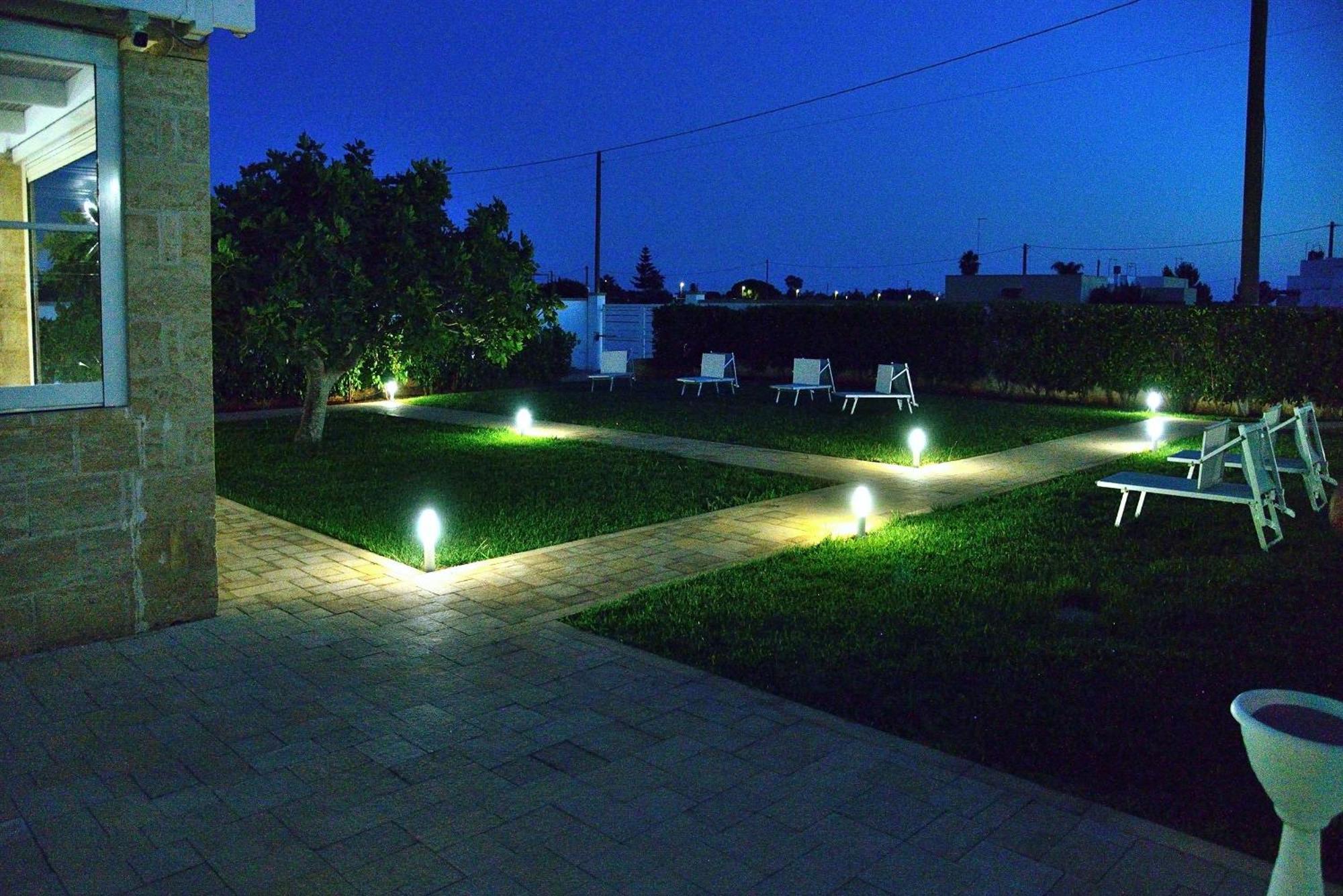 Bed and Breakfast Domus Terra Mare Torre San Giovanni Exterior foto