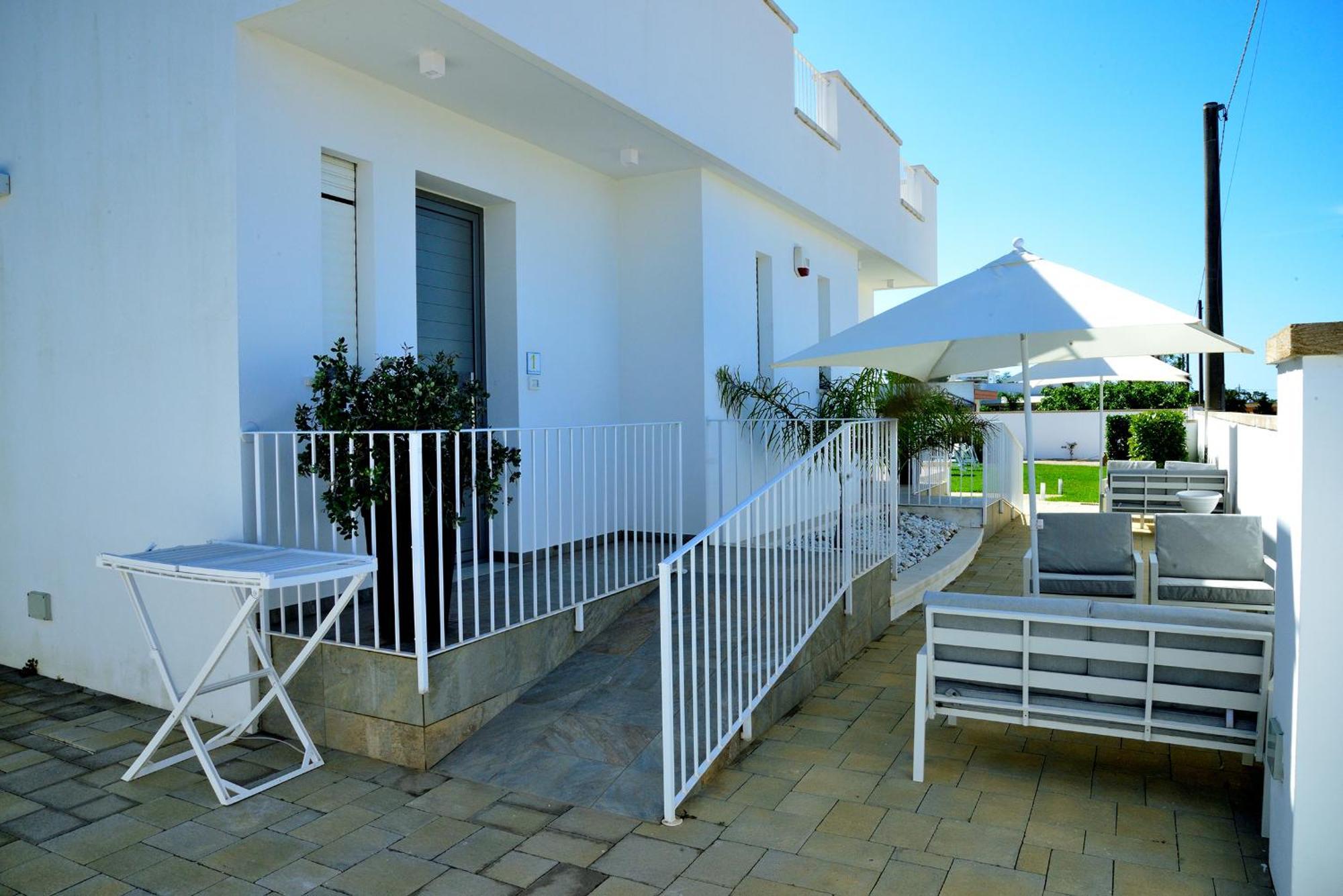 Bed and Breakfast Domus Terra Mare Torre San Giovanni Exterior foto