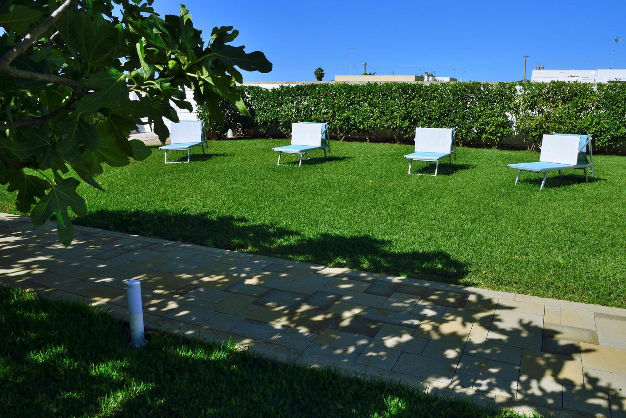 Bed and Breakfast Domus Terra Mare Torre San Giovanni Exterior foto